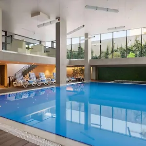 4* Otel Ramada By Wyndham Old